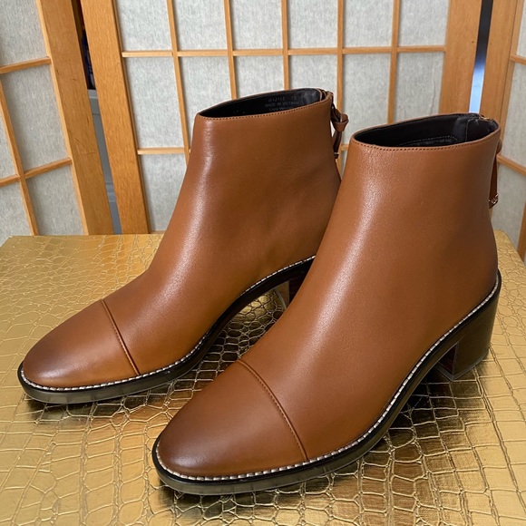 Cole Haan Winne Leather Grand Waterproof Ankle Bootie British Tan SZ 7 - Picture 3 of 11